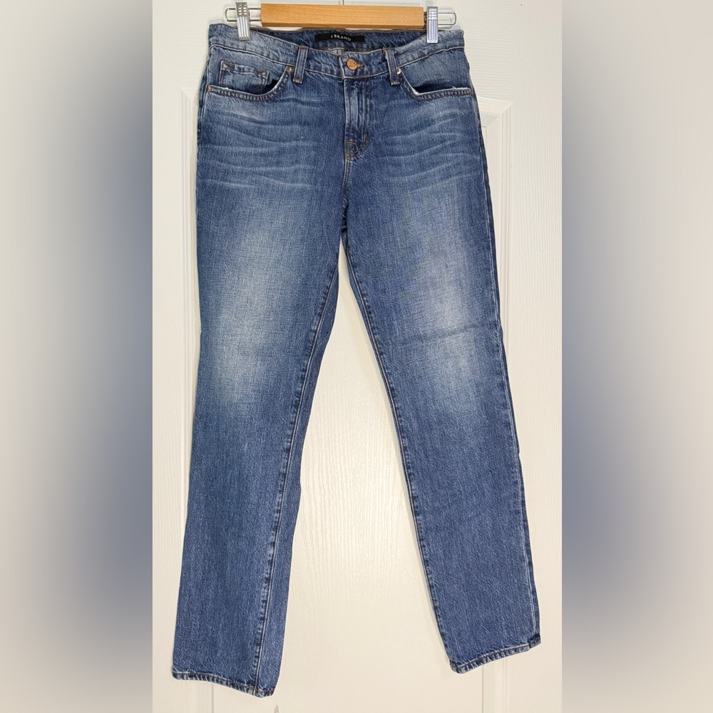 J Brand Women's Straight Leg Jeans in Faded Blue Wash, 0/25